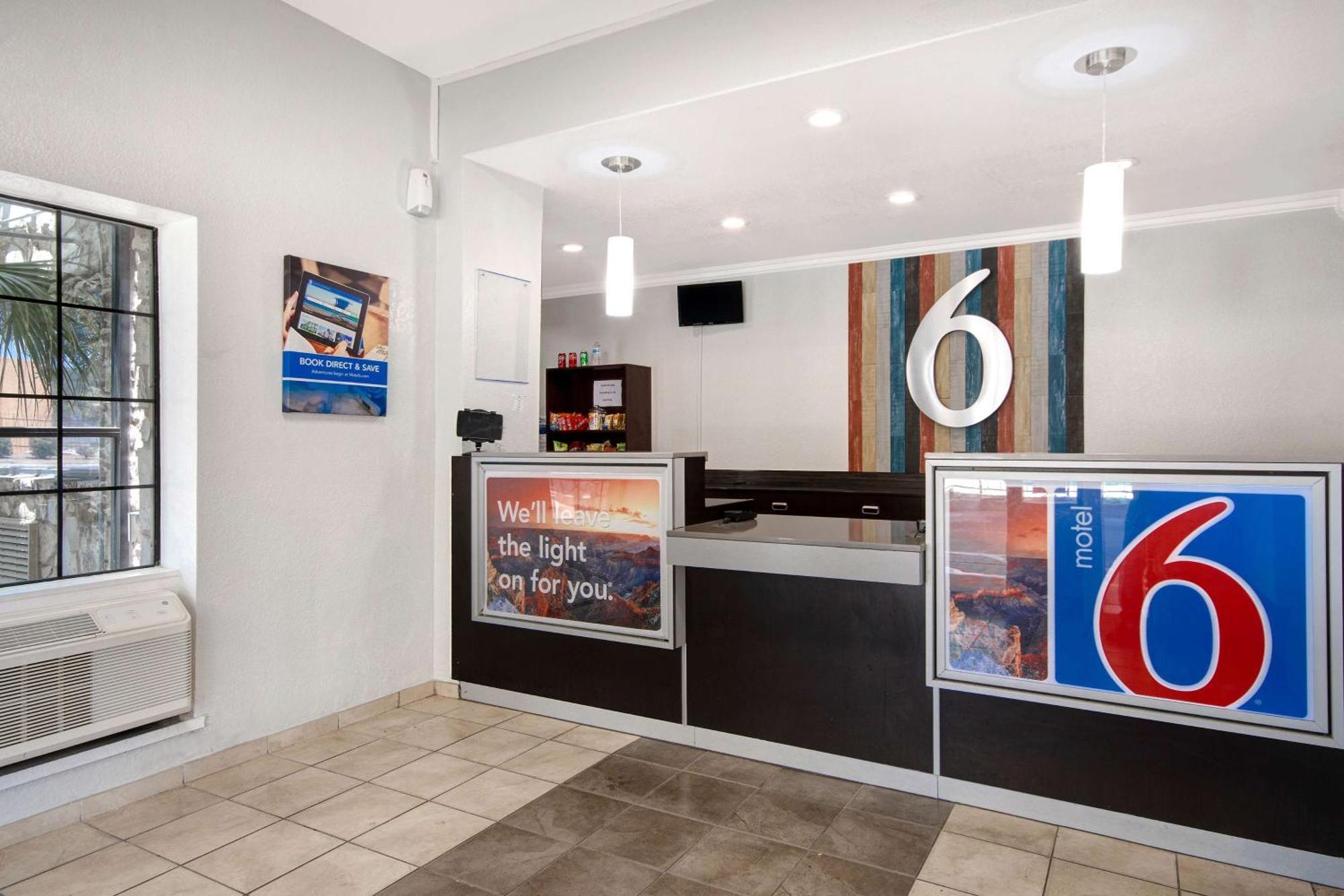 Motel 6-San Antonio, Tx - Northwest Medical Center Екстер'єр фото