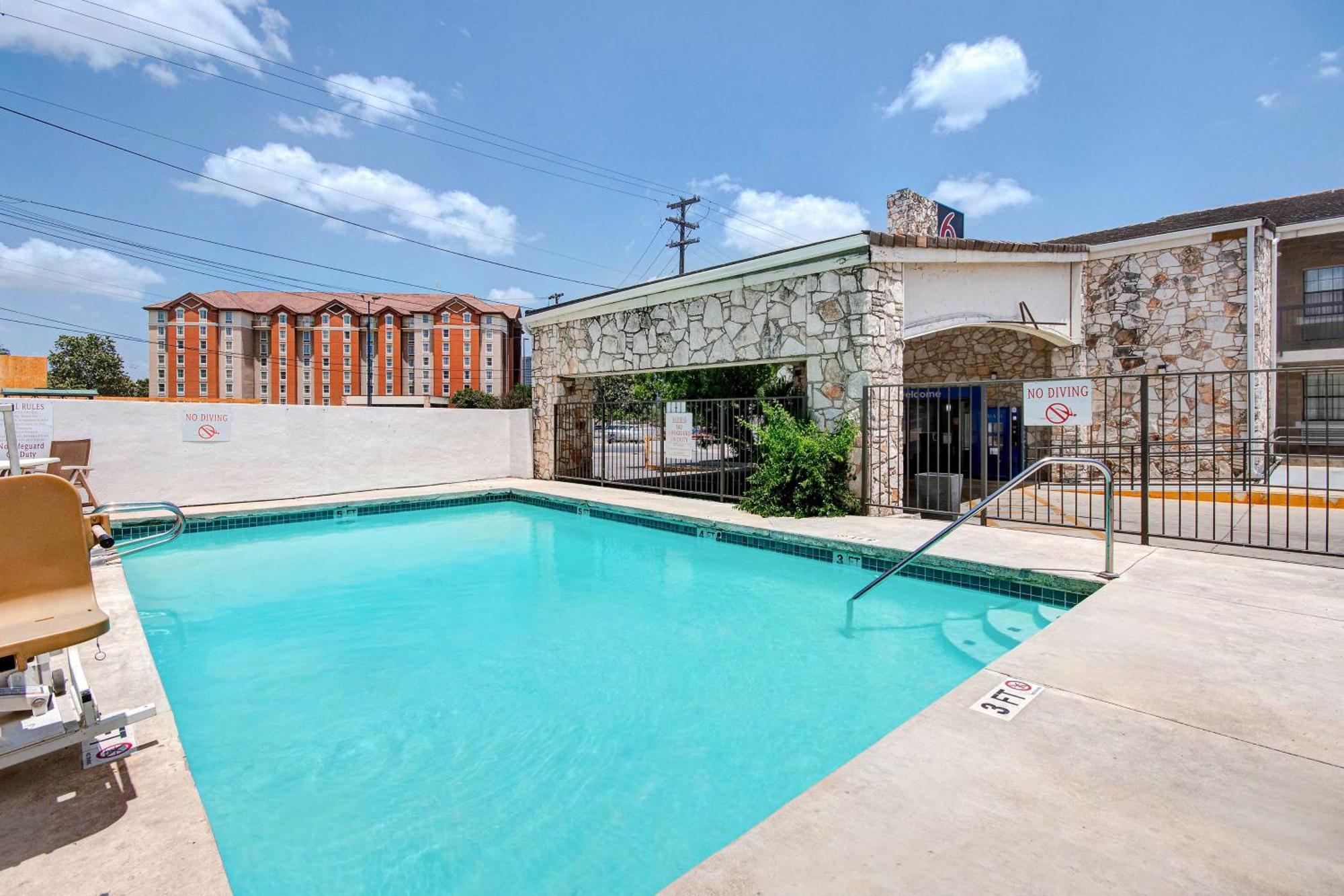 Motel 6-San Antonio, Tx - Northwest Medical Center Екстер'єр фото