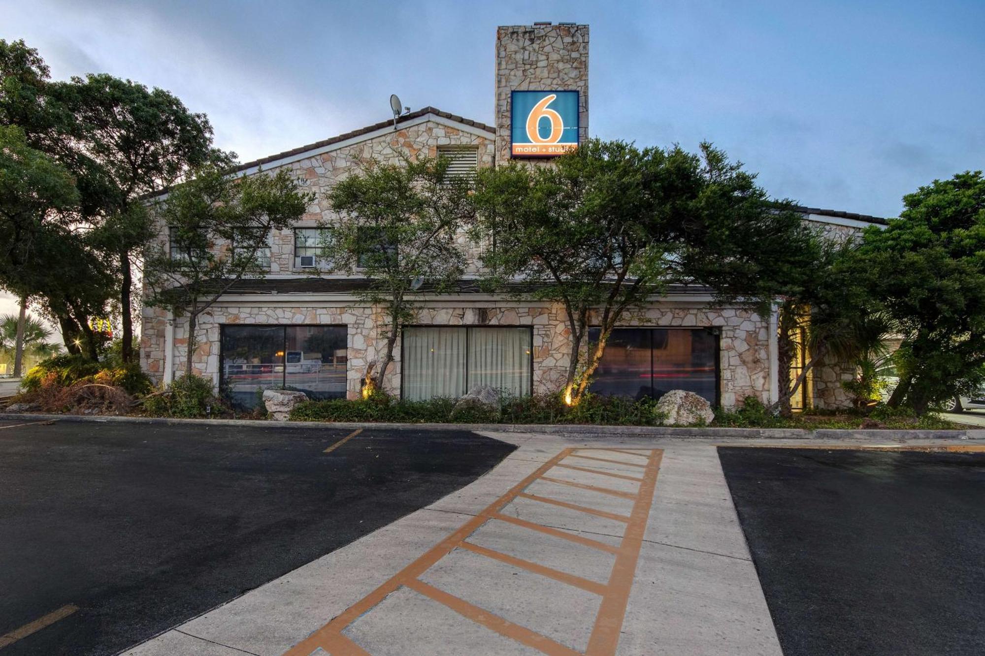 Motel 6-San Antonio, Tx - Northwest Medical Center Екстер'єр фото