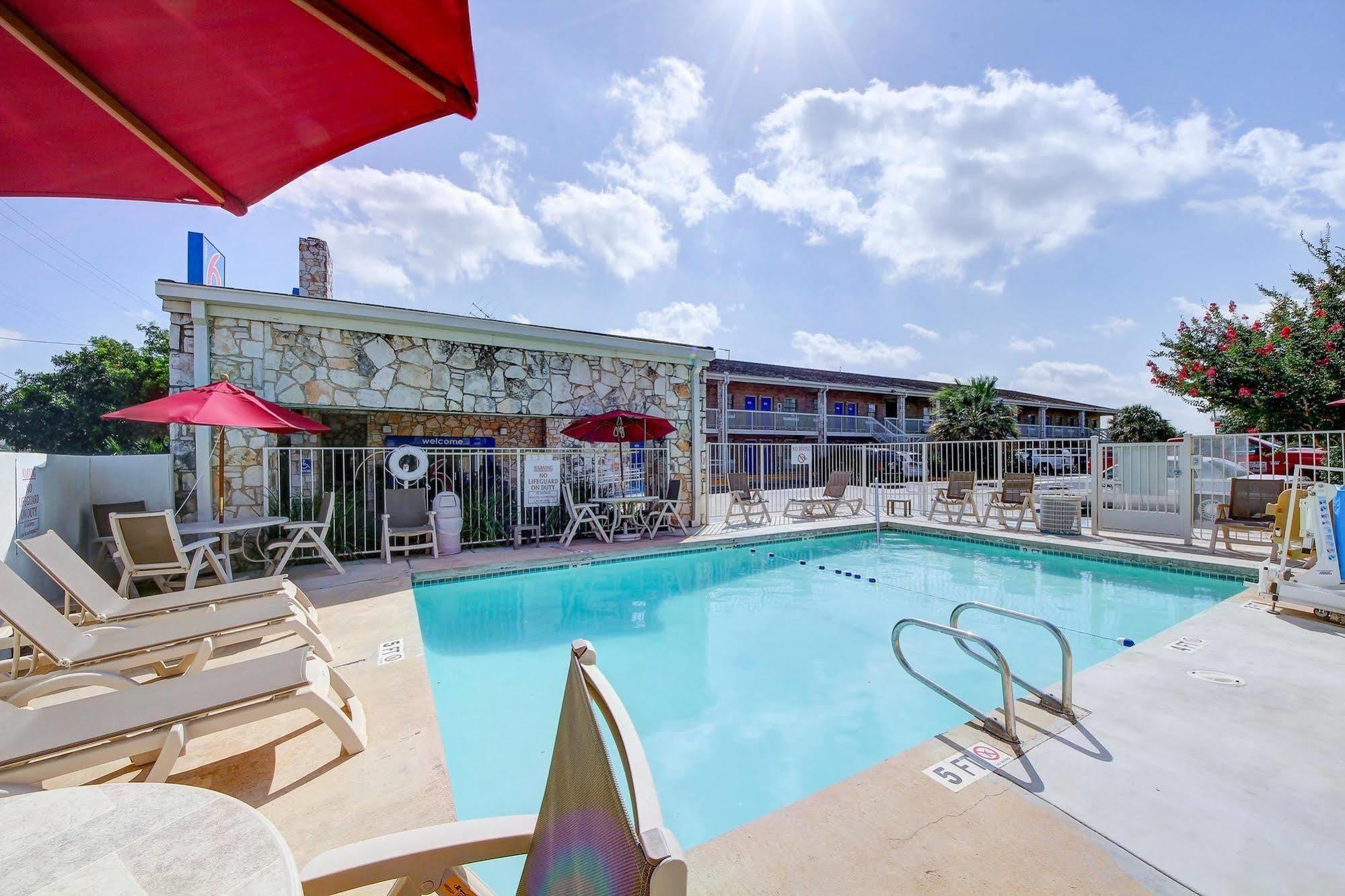 Motel 6-San Antonio, Tx - Northwest Medical Center Екстер'єр фото