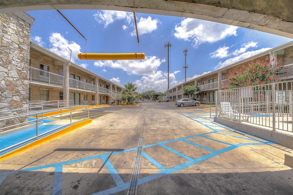 Motel 6-San Antonio, Tx - Northwest Medical Center Екстер'єр фото